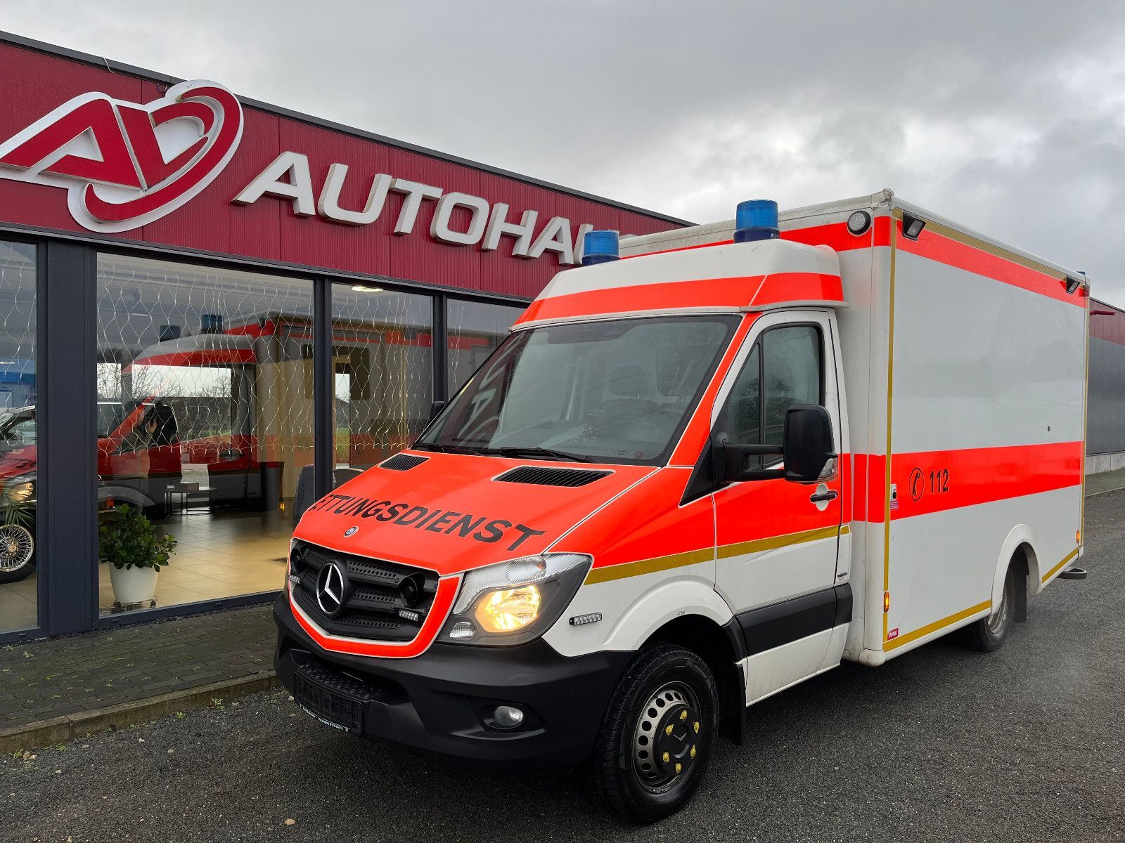 Mercedes-Benz Sprinter II 516 CDI Mentőautó ambulance