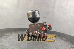 JCB JS200 (KHJ0659) fordeler til JCB JS200