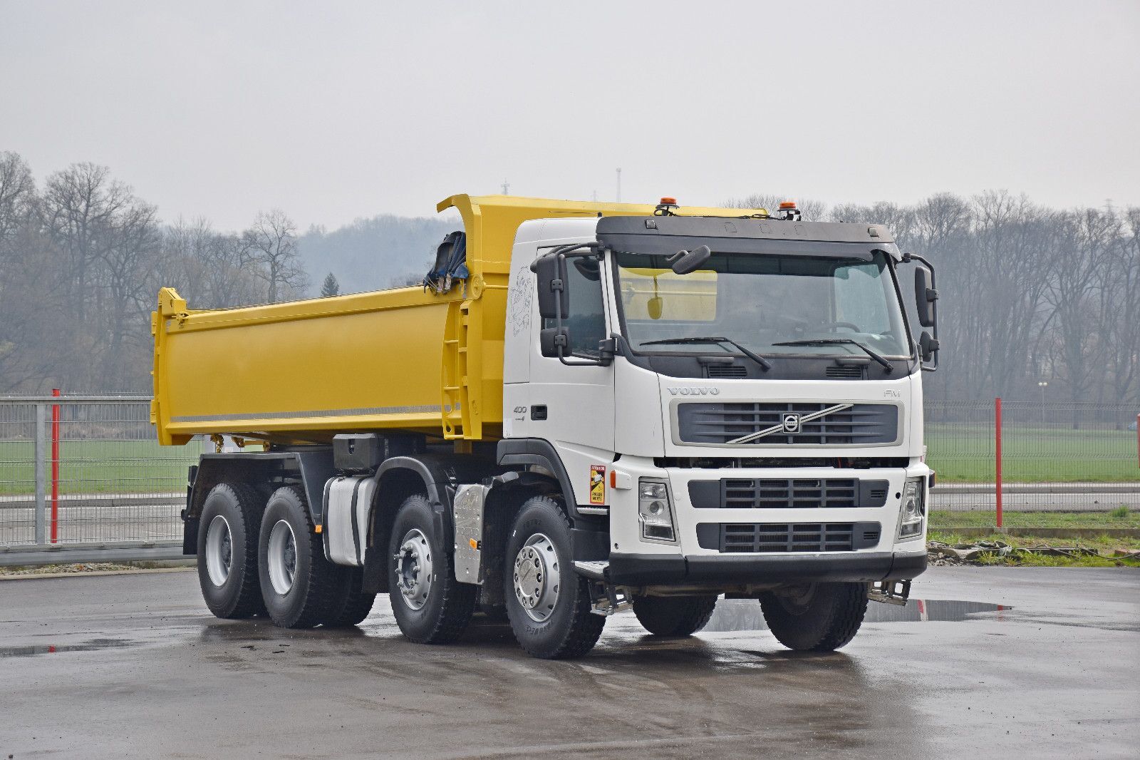 Volvo FM 400  tippelad lastbil